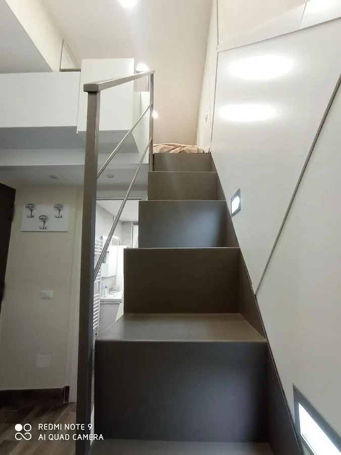 The Small House In Naples Apartment